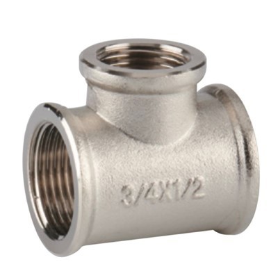 Reduzieren Sie das weibliche T-Stück